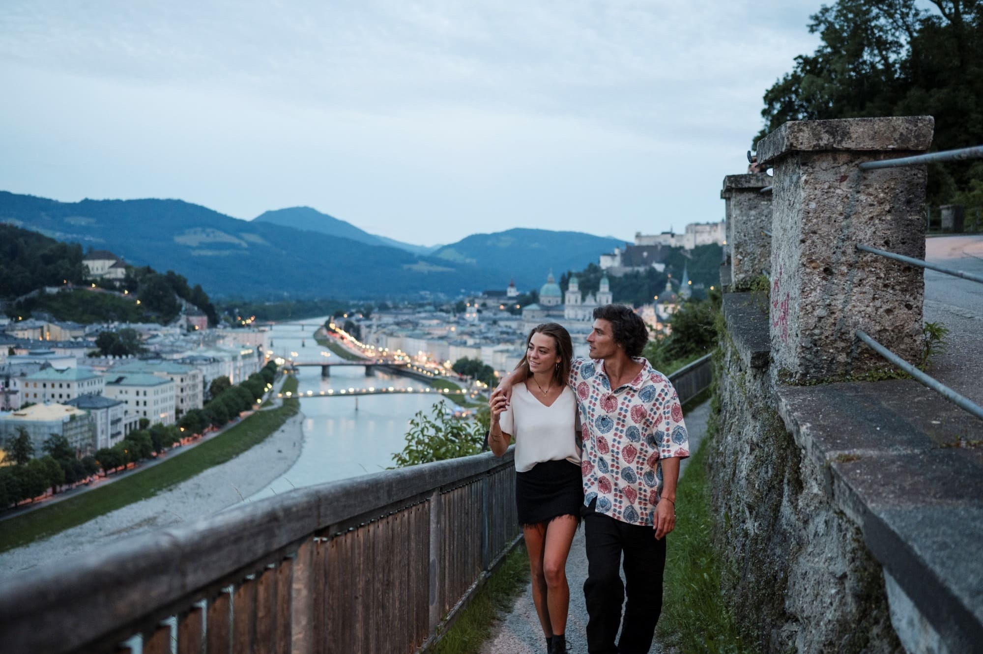 Erkundungstour durch die Altstadt von Salzburg, mit ihren charmanten Gassen und historischen Gebäuden © Lorenz Masser