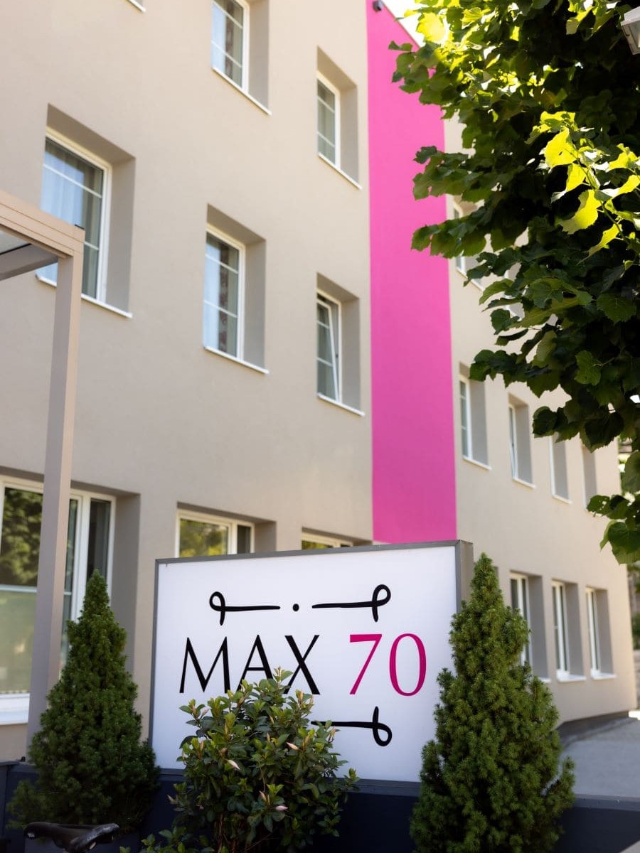 HOTEL max70